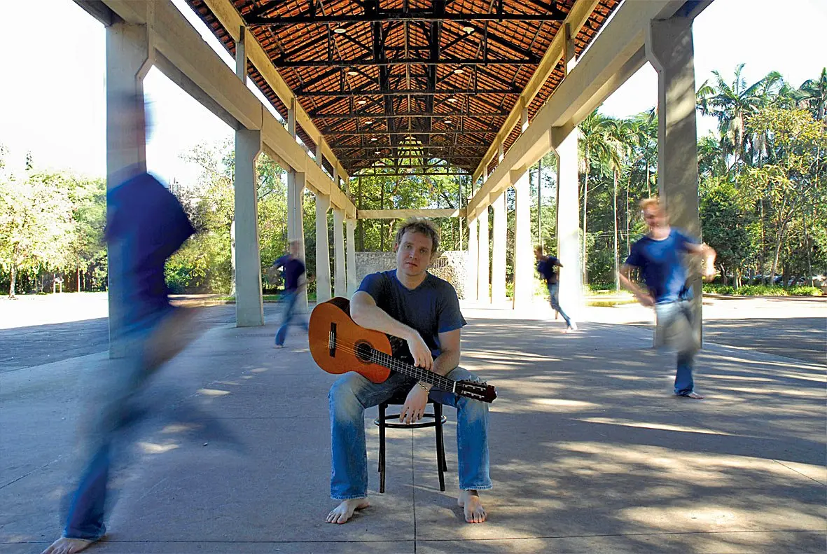 Roney Giah music archive — image 3